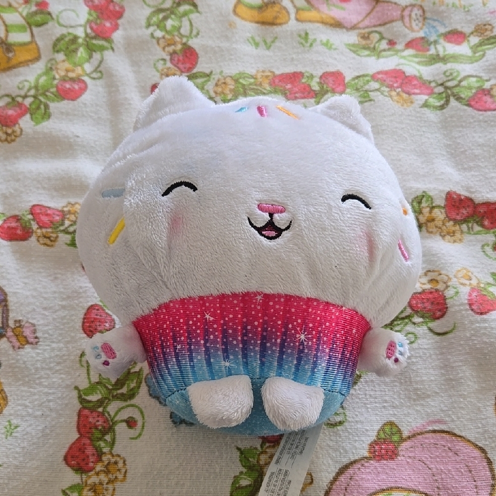 Dreamworks Gabbys Dollhouse Cakey Cat Plush